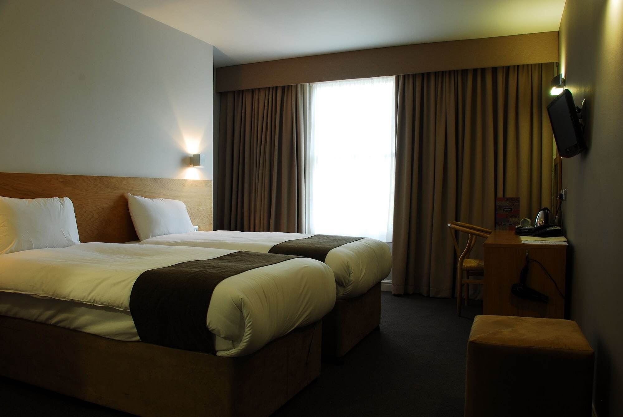ชัวร์โฮเต็ล บาย เบสต์เวสเทิร์น นิวคาสเซิล Hotel นิวคาสเซิล อะพอน ไทน์ ภายนอก รูปภาพ